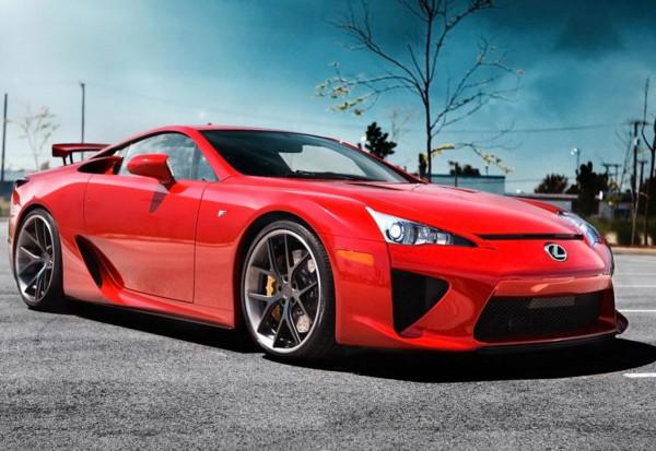 買不到超跑LFA買臺發動機 4000元買1:6 雷克薩斯LFA發動機