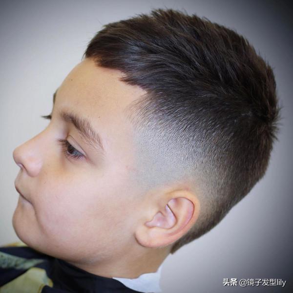 小男孩髮型別亂選，剪這5種就對了，帥氣有型很時尚