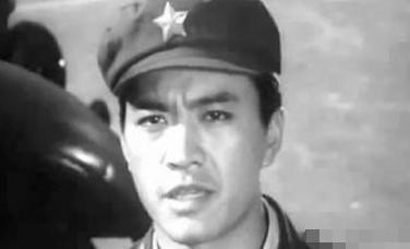 周裡京的痛心往事：事業最巔峰時，妻子在家遇害，成為他一生的痛