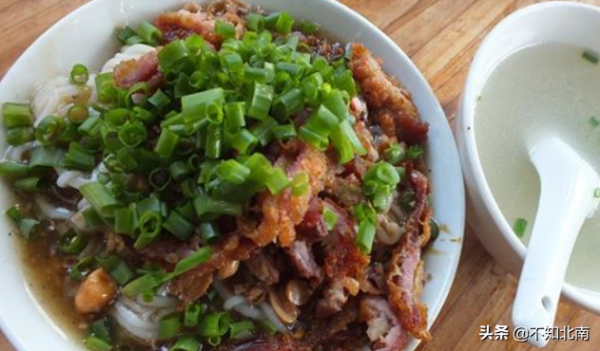 到海南旅遊,被當地的粉類美食所驚豔,難怪當地人對嗦粉這麼執著 到海南旅遊,被當地的粉類美食所驚豔,難怪當地人對嗦粉這麼執著