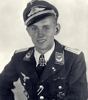 一戰戰敗後，德國是怎樣從一片廢墟上重建軍隊的？