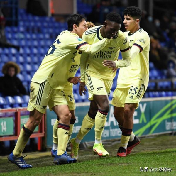 教練表態,名宿建議,阿森納前場和後場兩位小將冬窗可能外租鍛鍊 教練表態,名宿建議,阿森納前場和後場兩位小將冬窗可能外租鍛鍊