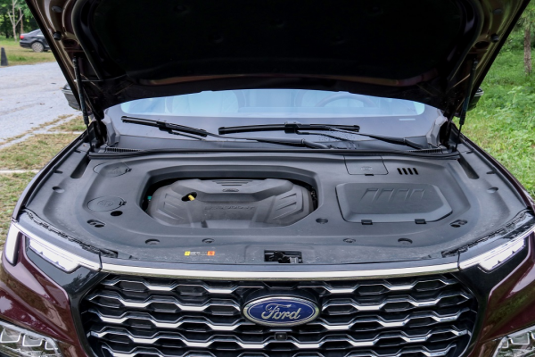 “三代同堂 家用舒享SUV”把幸福帶給家人 福特領裕試駕評測 “三代同堂 家用舒享SUV”把幸福帶給家人 福特領裕試駕評測