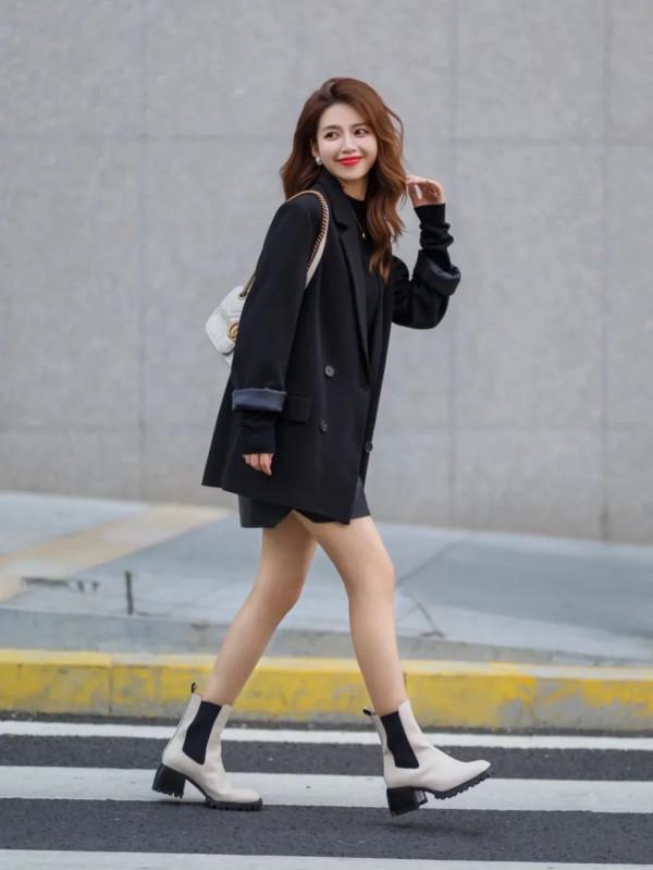 馬丁靴失寵了？這6雙鞋才是腿粗女孩的救星