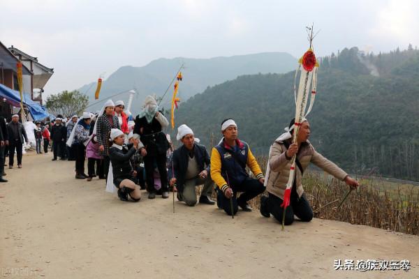 農村正在悄然興起的火爆生意有哪些？是什麼原因促使悄然興起的？