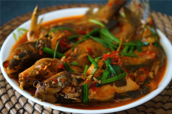 降雨又降溫,晚上我給家人做這道鮮美燉菜,暖胃驅寒還特別下飯 降雨又降溫,晚上我給家人做這道鮮美燉菜,暖胃驅寒還特別下飯