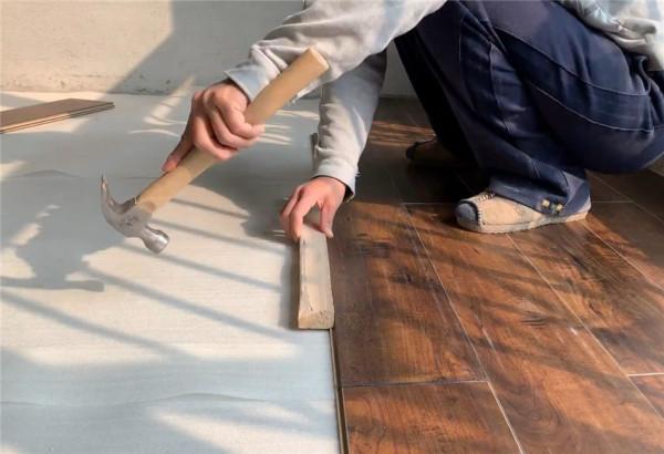 姑娘徒手裝修130㎡毛坯房，傢俱100%手工製作，網友：膜拜