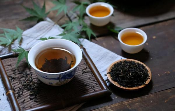 奈雪的茶彭心：憑藉一杯奶茶，34歲IPO敲鐘，逆襲成為百萬富豪
