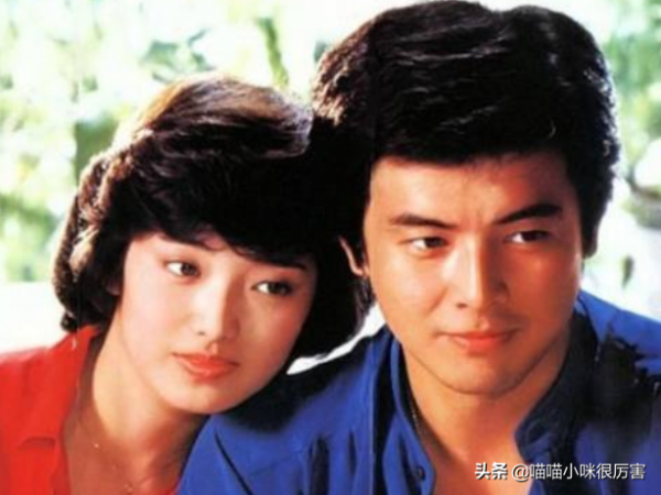 小眼睛塌鼻樑笑露牙齦,五官不端正卻依舊迷人的明星,只服這5位 小眼睛塌鼻樑笑露牙齦,五官不端正卻依舊迷人的明星,只服這5位