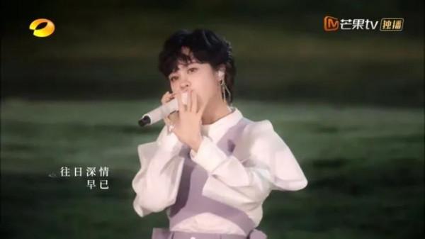 時光音樂會:令人驚喜的竟是,玲花有趣靈魂,鬱可唯空靈音色 時光音樂會:令人驚喜的竟是,玲花有趣靈魂,鬱可唯空靈音色