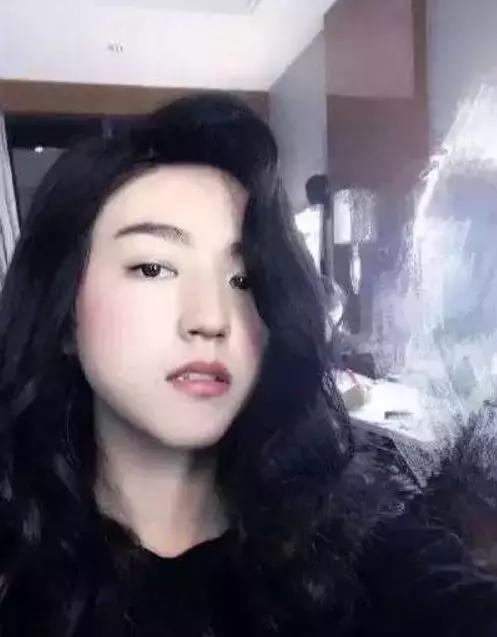 這些男演員們美起來，真沒女人什麼事了