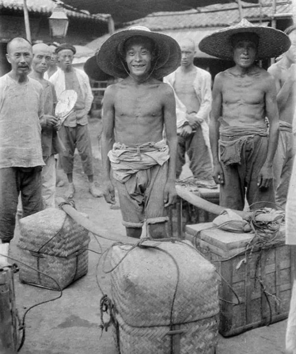 身高1米9,一戰砍死27個鬼子獲毛主席接見,因傷錯過授銜大笑離世 身高1米9,一戰砍死27個鬼子獲毛主席接見,因傷錯過授銜大笑離世