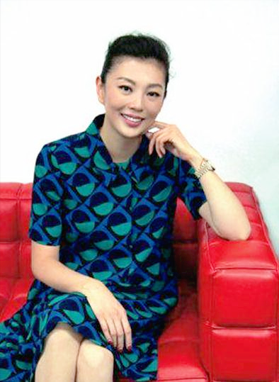 曾嘉：一個站在楊冪身後的“厲害角色”