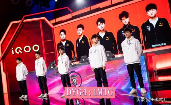 KPL季後賽:RW俠復仇AG成功,eStar全勝英雄超9位,決賽戰狼隊 KPL季後賽:RW俠復仇AG成功,eStar全勝英雄超9位,決賽戰狼隊