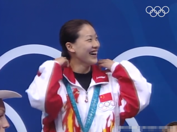 從“世界冠軍”到“豪門闊太”，伏明霞的反轉人生