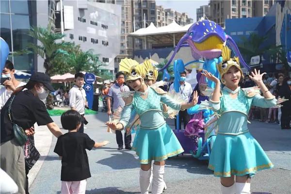 跟著《國慶小長假曲江打卡指南》，嗨玩七天不重樣！