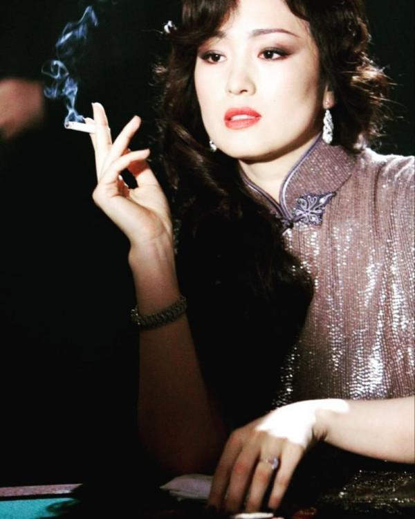 哪些中國明星放棄了本國國籍？劉亦菲竟是歸化美國人？