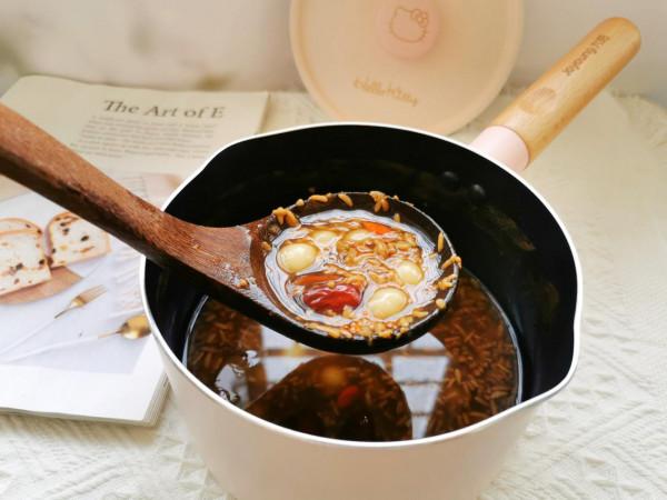 天冷了，手腳冰涼多喝這碗甜湯，軟糯香甜補氣血，做法簡單