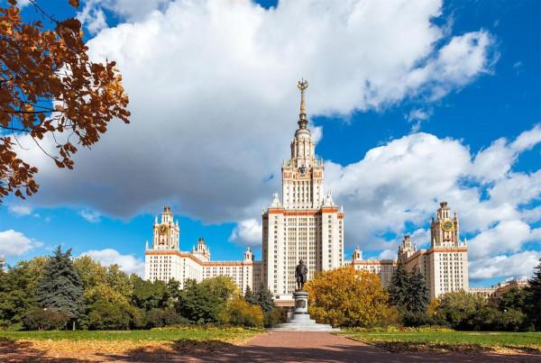 1957年毛主席蘇聯演講，用英語“說暈”留學生，他如何化解尷尬？