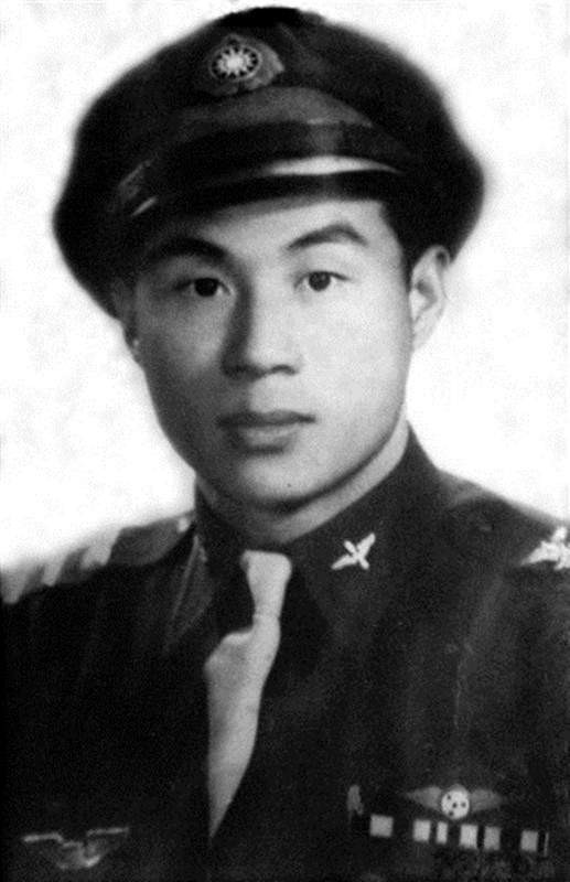 1983年山東一農民端茶倒水，被領導識破身份，22年後被請進中南海