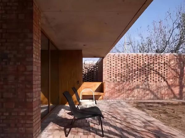 《夢改》翻車上熱搜,花百萬將農村房改成“監牢”,網友痛斥退錢 《夢改》翻車上熱搜,花百萬將農村房改成“監牢”,網友痛斥退錢