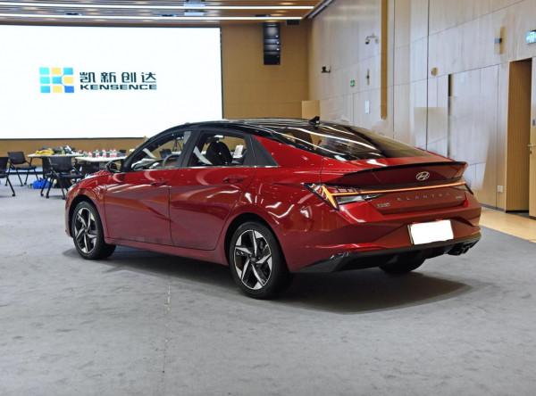 又一韓系轎跑，車長4.68米，140匹馬力油耗5.2L，9.98萬起