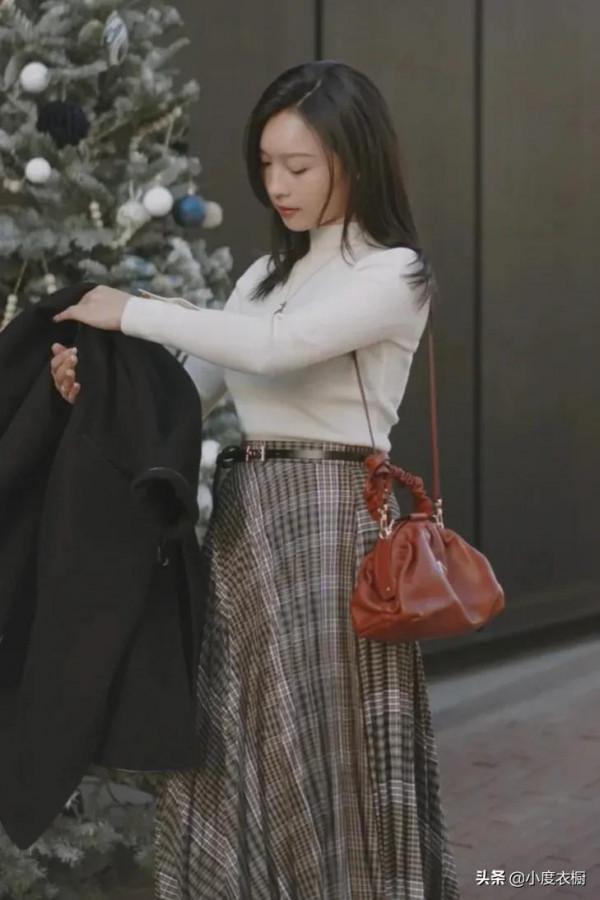 冬季約會依然可以選擇裙裝