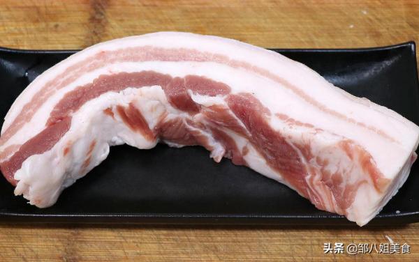 包餃子調肉餡,只會加調料不好吃!教您正確的做法,餃子噴香好吃 包餃子調肉餡,只會加調料不好吃!教您正確的做法,餃子噴香好吃