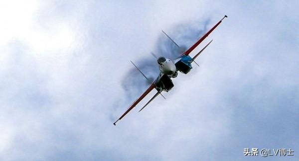 又發生兩件事，分別指向美國兩任總統，皮球踢給了拜登