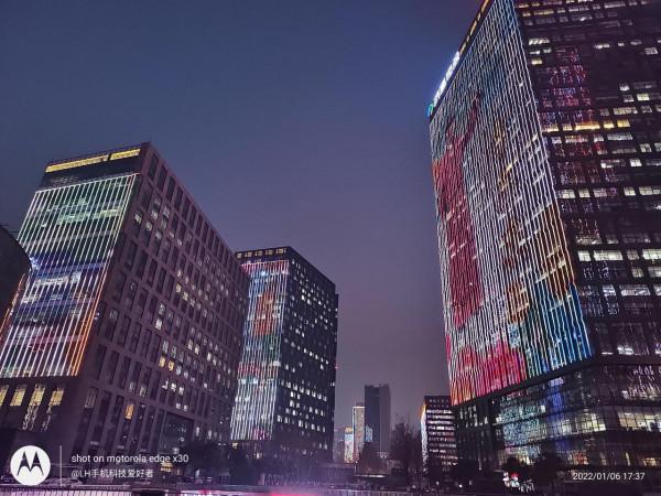 最便宜的高通驍龍8手機，moto edge x30測評體驗，流暢度非常絲滑