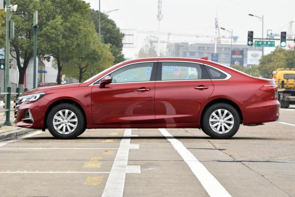 不到10萬買中型車,車長近4.9米,標配愛信6AT,解析傳祺GA6 不到10萬買中型車,車長近4.9米,標配愛信6AT,解析傳祺GA6
