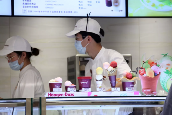 月餅“翻車”，門店收縮，哈根達斯被喜茶奈雪等圍獵