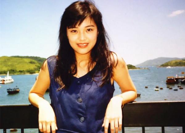 蘇志威一家三口上節目,14歲女兒身高超1米65,遺傳劉小慧美貌 蘇志威一家三口上節目,14歲女兒身高超1米65,遺傳劉小慧美貌