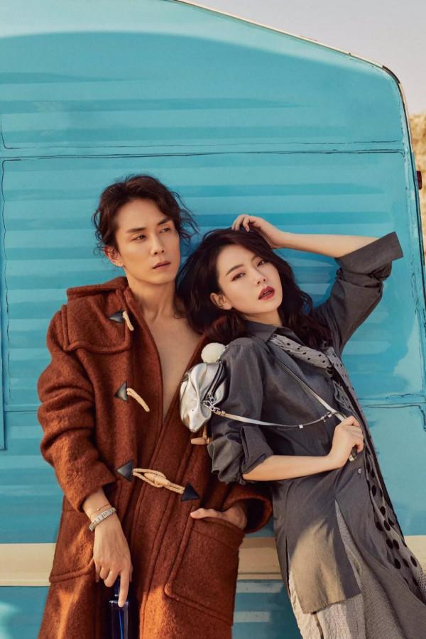 李承鉉戚薇夫婦，有人說早因財產問題掰了，可最近真的天上飛哦