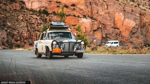 從北京到巴黎,老爺車伴隨他們行萬里路(上) 從北京到巴黎,老爺車伴隨他們行萬里路(上)