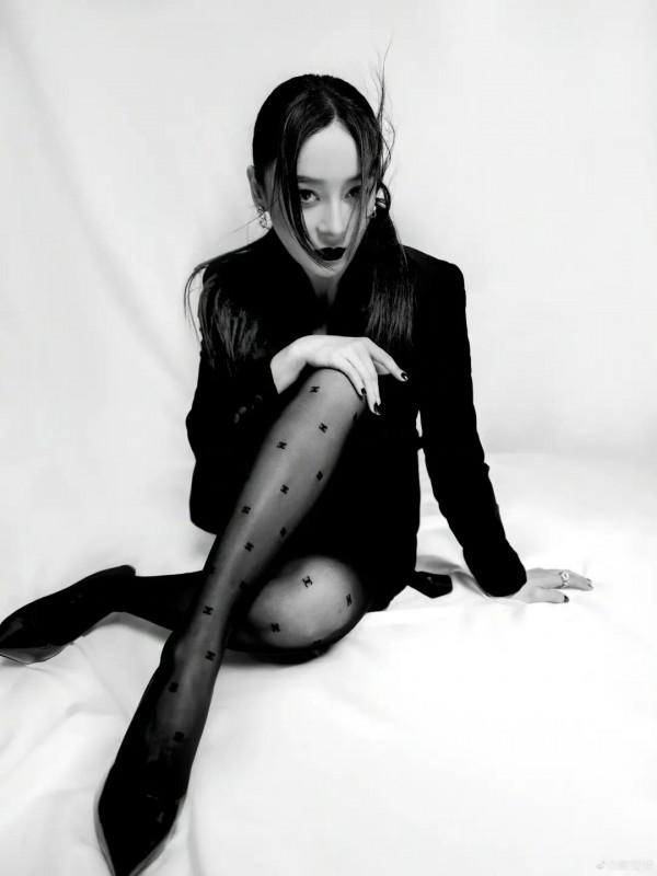 馬甲線女神袁姍姍