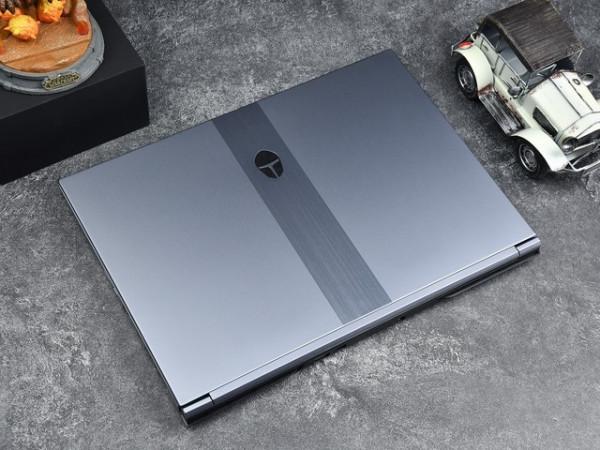 「創藝」別設限 雷神創作大師超清大屏 深度體驗