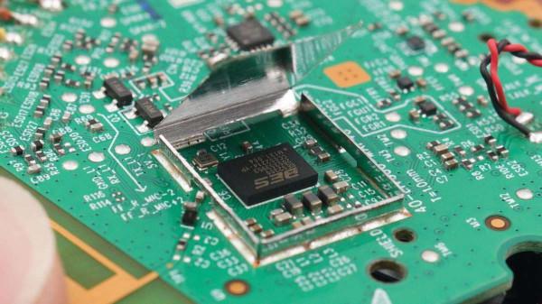 JBL LIVE660NC頭戴式降噪耳機拆解報告：恆玄BES2300YP藍芽音訊SoC