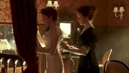 吞寄生蟲，用腐蝕液體洗臉，吃砒霜，英國女性超重口的變美套路