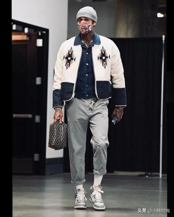 打籃球也能很潮!球星克拉克森秋季日常穿搭解析,帥氣與時髦兼具 打籃球也能很潮!球星克拉克森秋季日常穿搭解析,帥氣與時髦兼具