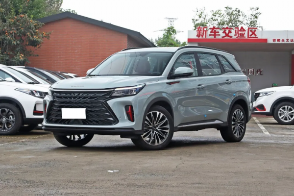 購車手冊 | 十萬級6座中型SUV的黑馬？風光新580值得你考慮