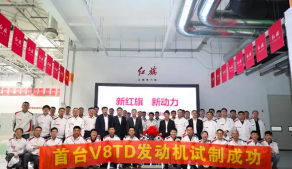 都2022年了，還有車企沉迷大排量發動機研發？