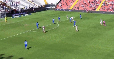 3-0！西班牙人剋星踢瘋了，力壓巴薩飆升西甲第7，武磊新危機到來