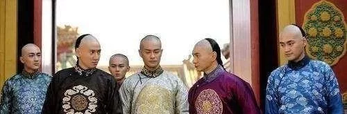 康熙十四子胤禵擁有20多萬軍隊，為何不敢造反推翻親哥雍正皇帝？