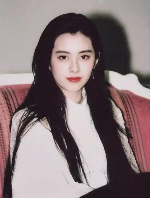 王祖賢，女神就是女神，過了這麼多年再看還是這麼經典好看