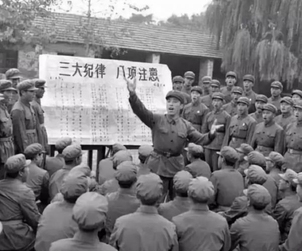 王學風：雙腿盡斷死守殲敵，犧牲68年籍貫成迷，兩省農民搶著認親