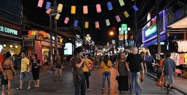 在泰國夜市遊玩的時候，為什麼不要背雙肩包？這裡面有學問