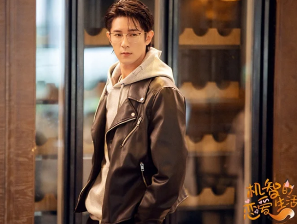 10位男主“眼鏡殺”，羅雲熙化身斯文敗類，楊洋戴眼鏡也超帥