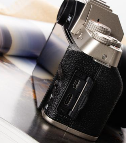 新一代Vlog神器富士X-T200想到富士你想到什麼,顏值復古膠片 新一代Vlog神器富士X-T200想到富士你想到什麼,顏值復古膠片