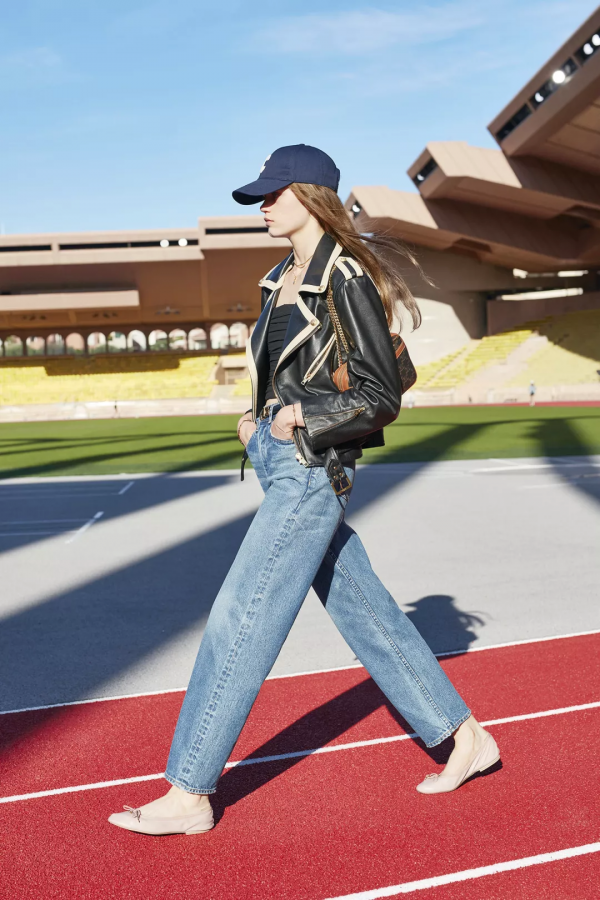 早秋“成套穿”=好看+高階 早秋“成套穿”=好看+高階